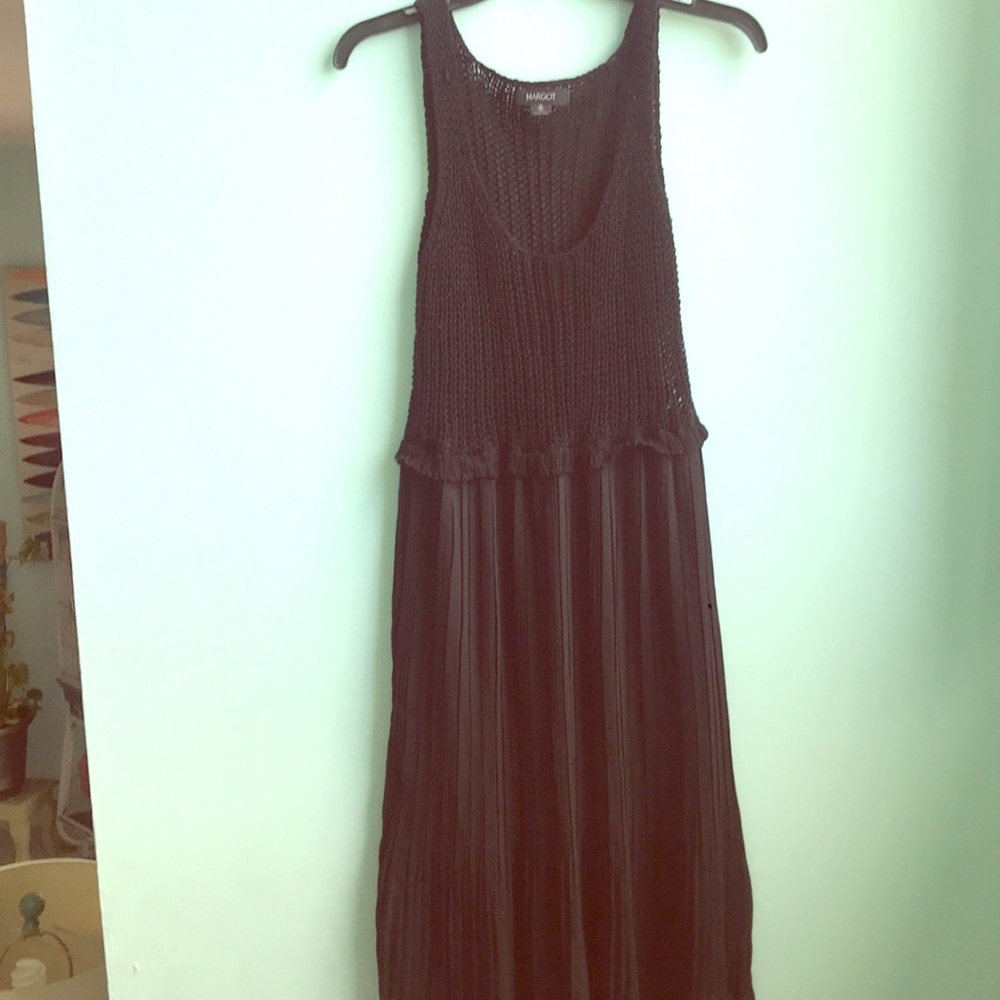 Elegant 2 fabric dress that fall beautifully 😍